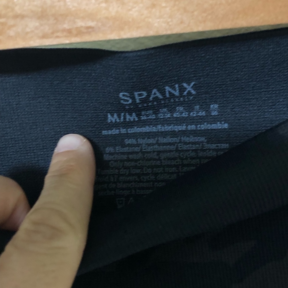 Spanx - Picture 3 of 3